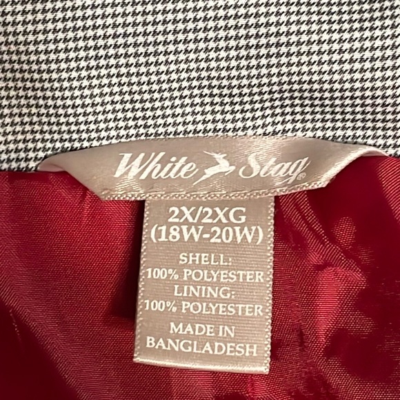White stag red jacket, size 2X - Picture 10 of 10
